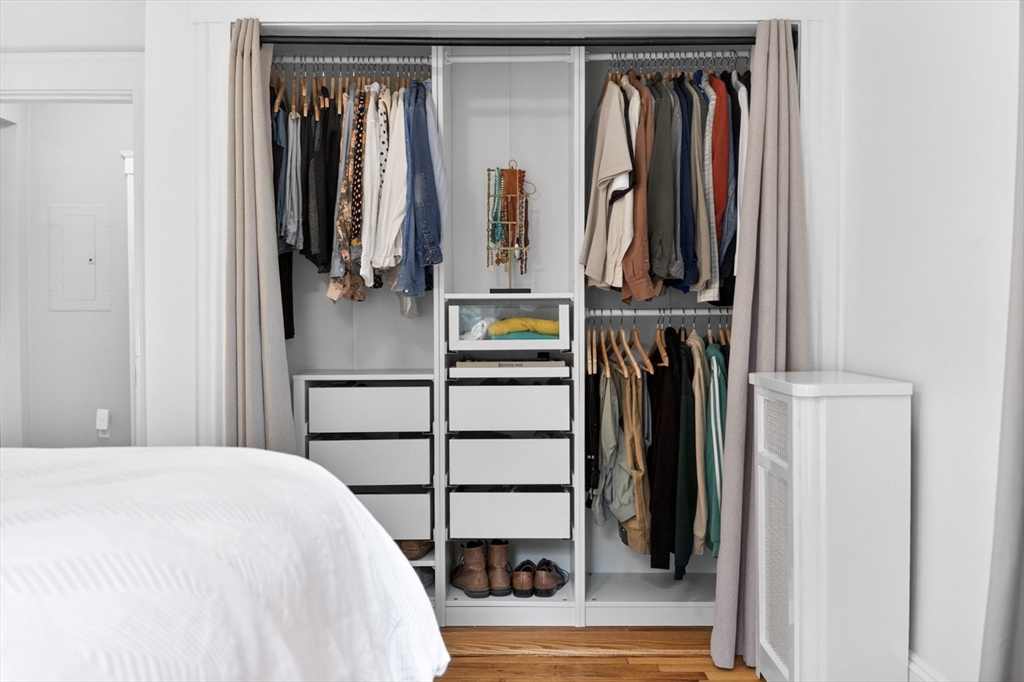 54-56 Forest Hills St # 1