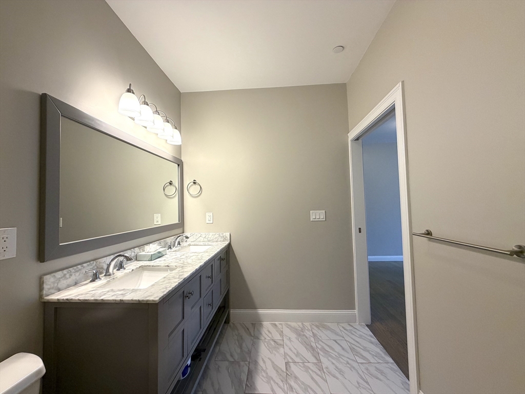 966 Hyde Park Ave # 202