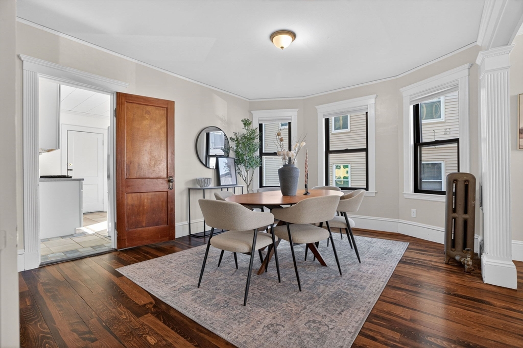 69 Bradfield Ave # 1