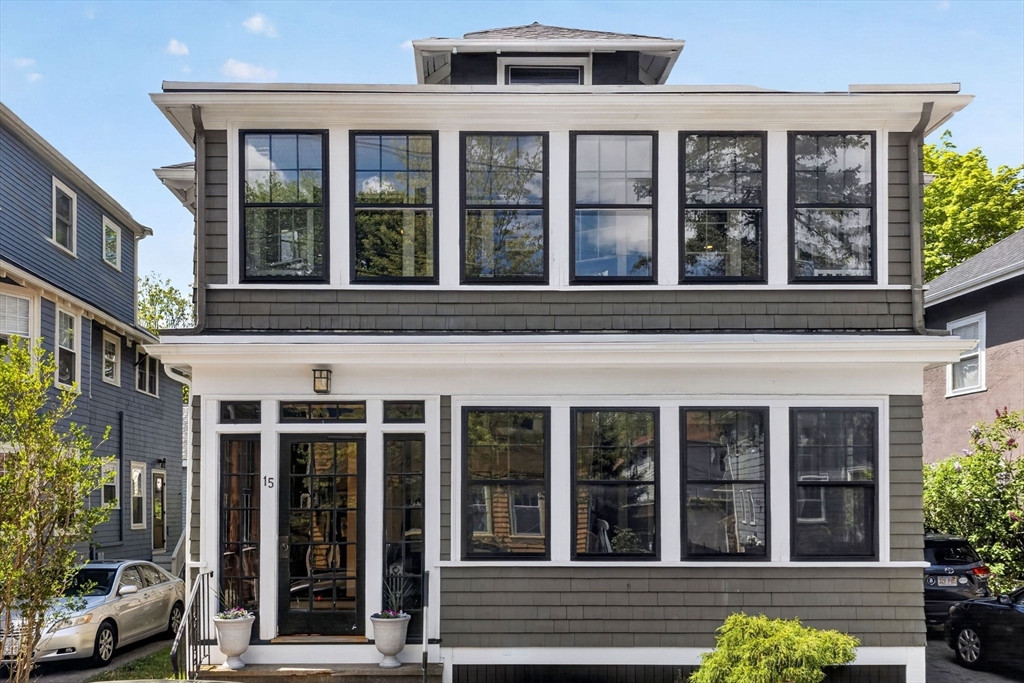 15 Kingsboro Park # 2