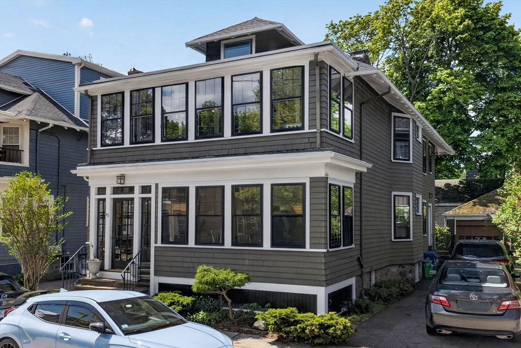 15 Kingsboro Park # 2