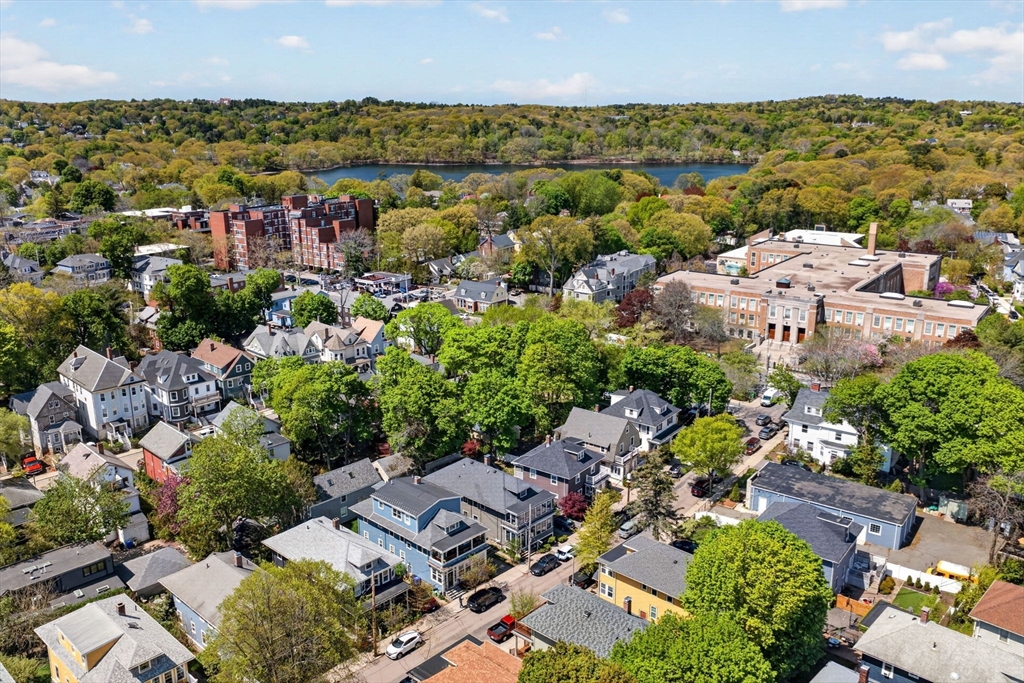 15 Kingsboro Park # 2