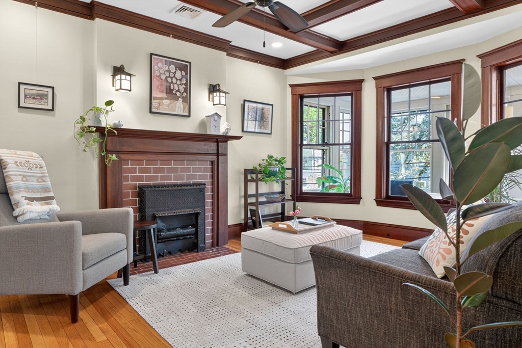 15 Kingsboro Park # 2