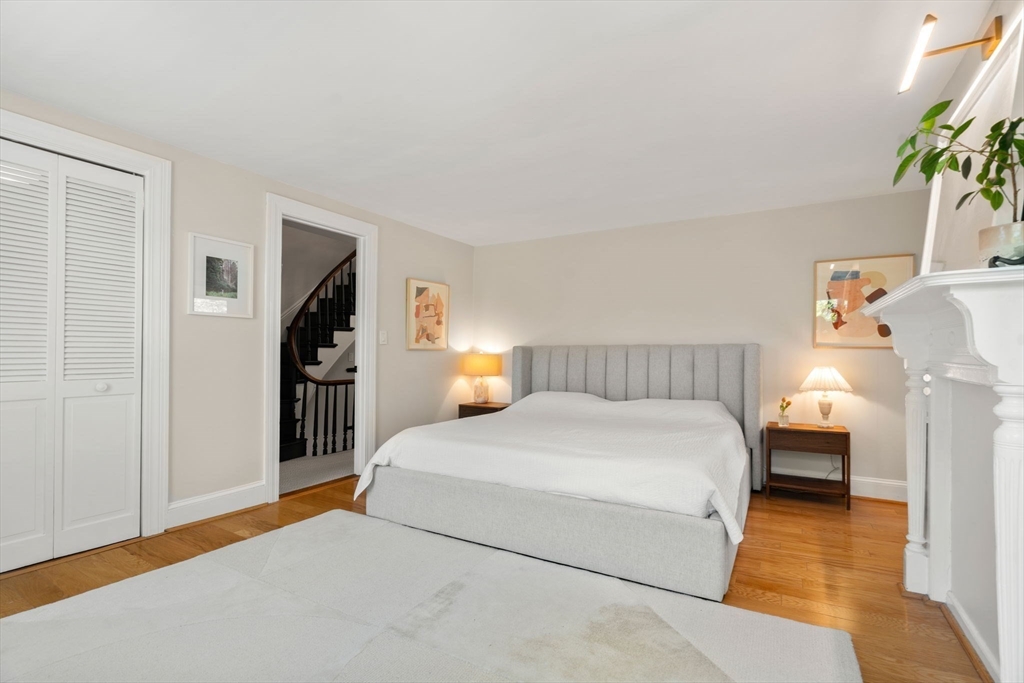 14 Gordon St