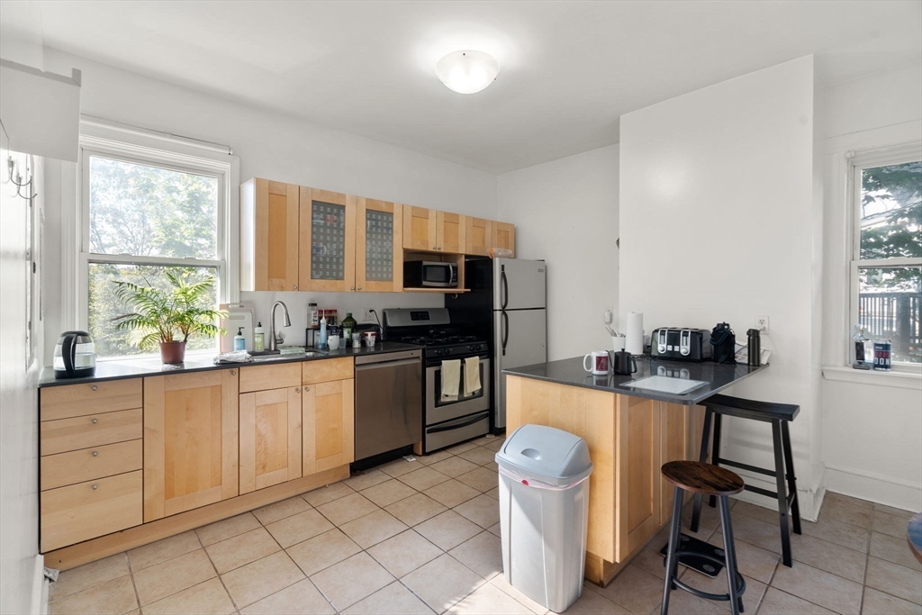 14 Gordon St