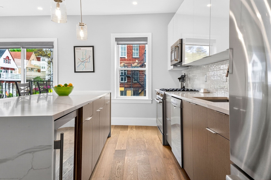 21 Glen Rd # 10