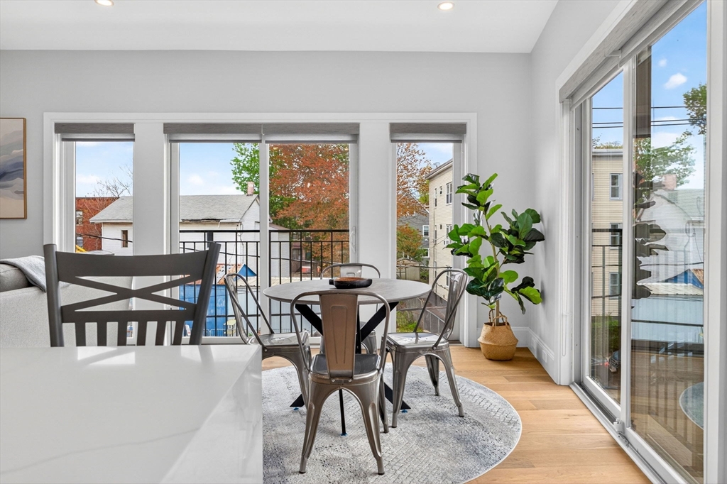 21 Glen Rd # 10