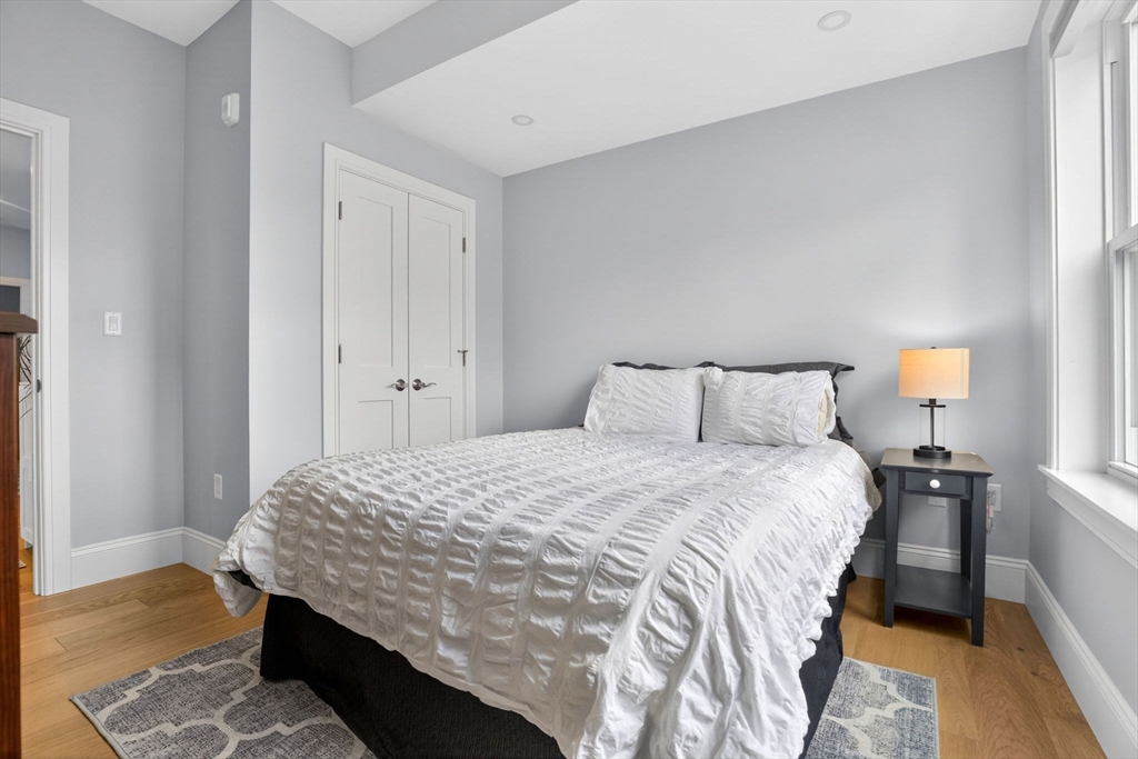 21 Glen Rd # 10