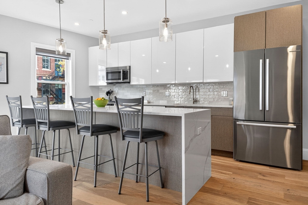 21 Glen Rd # 10
