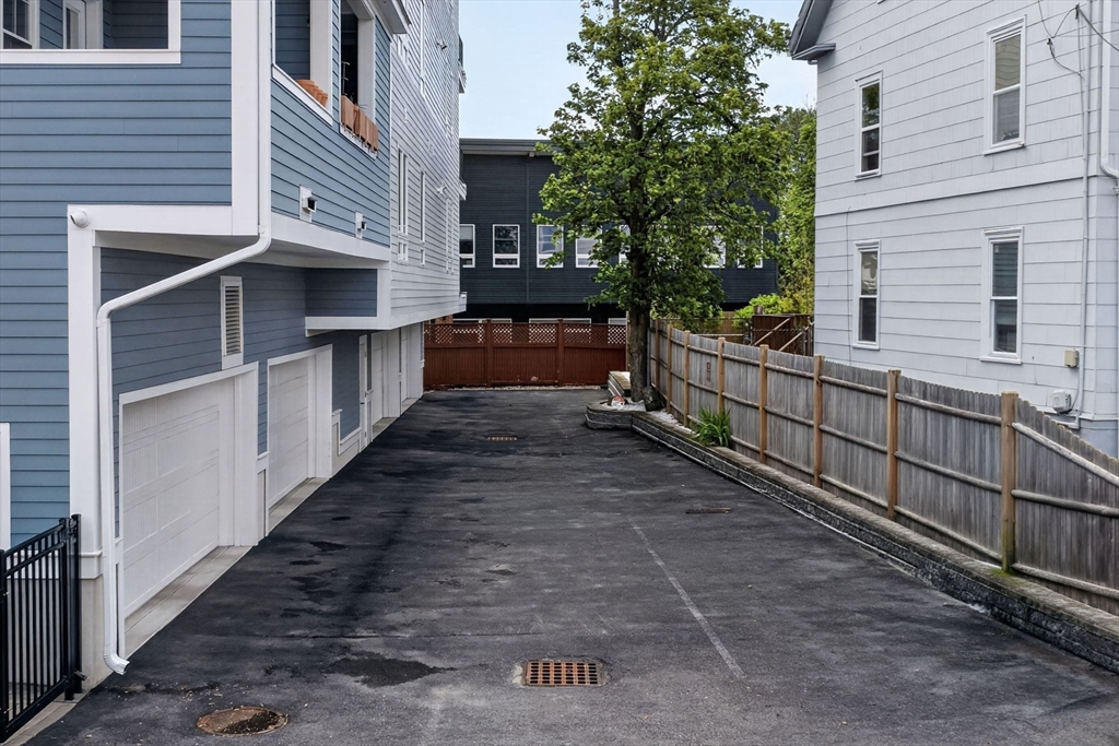 3305 Washington St # 204 Unit: #204