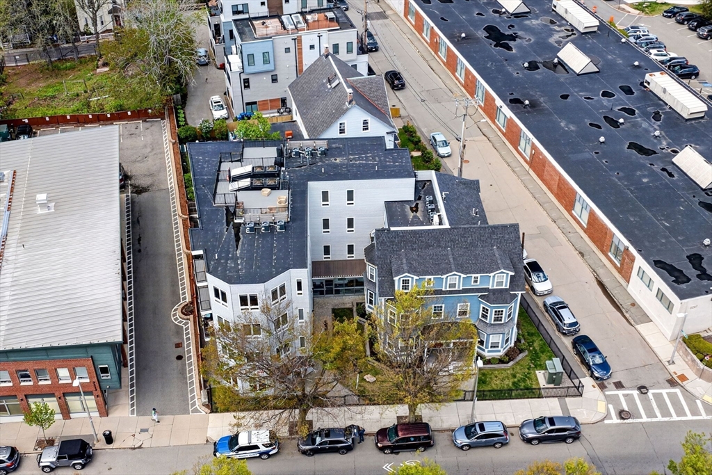 3305 Washington St # 204 Unit: #204