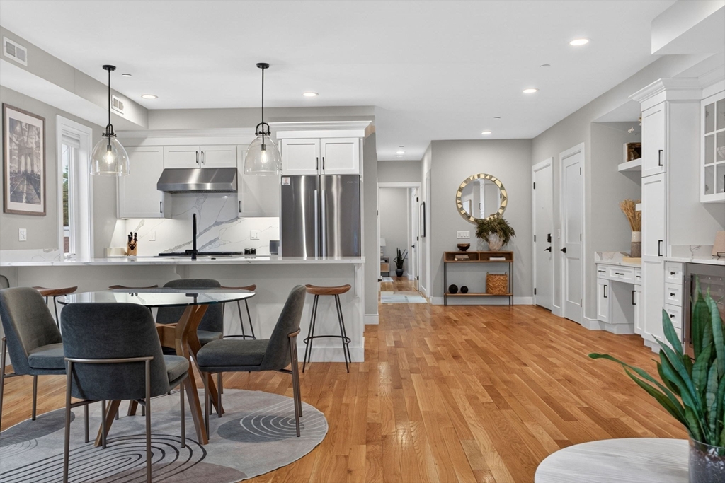 3305 Washington St # 204 Unit: #204