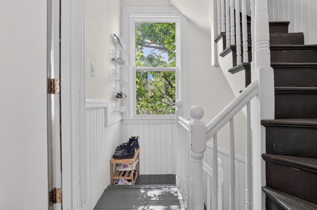 6 Kenney St # 2