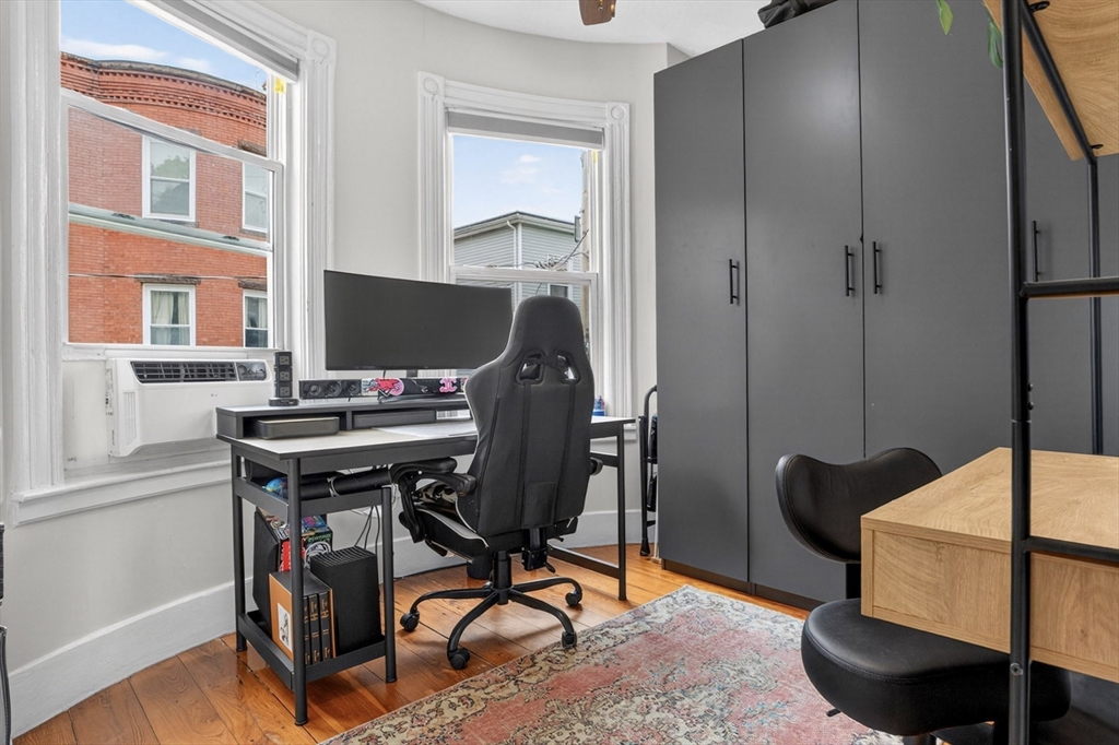 6 Kenney St # 2