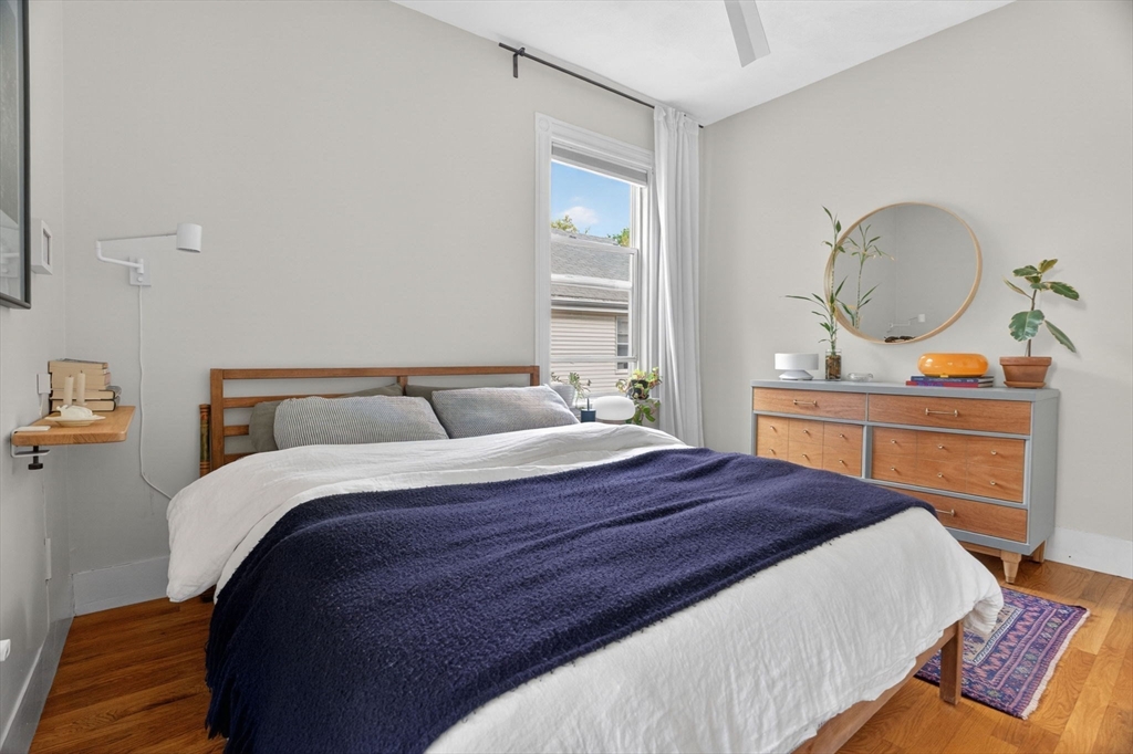 6 Kenney St # 2