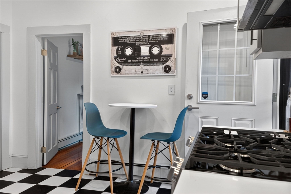 72 Mozart St # 1