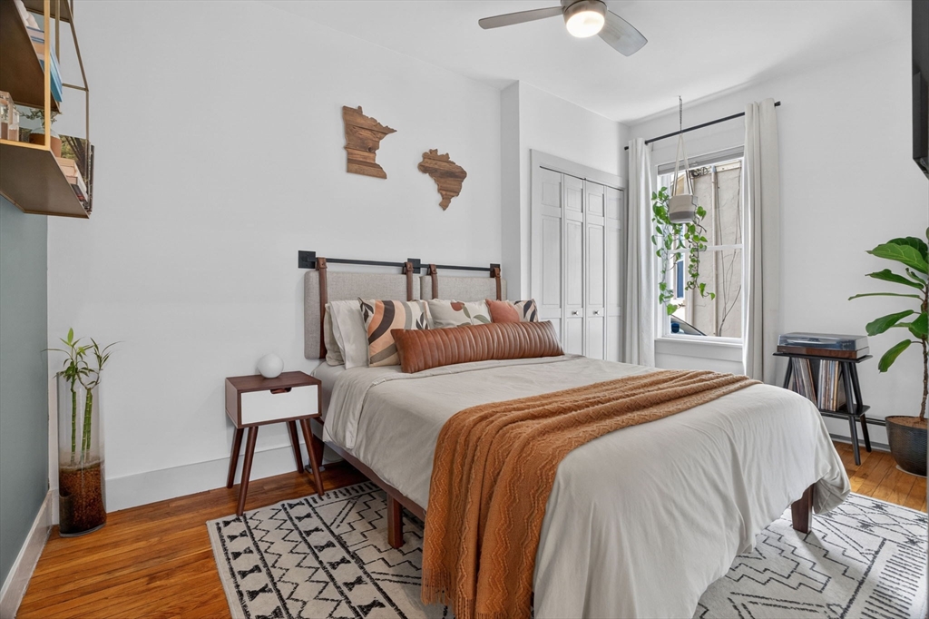 72 Mozart St # 1