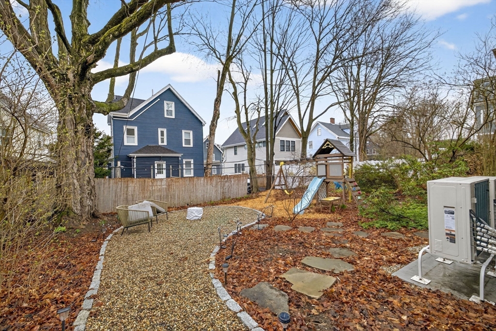 146 Poplar St
