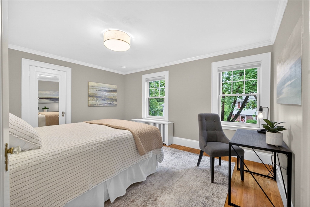 40 Arborough Rd