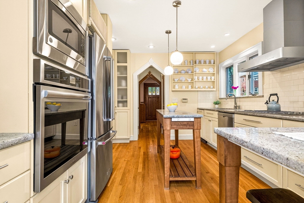 40 Arborough Rd