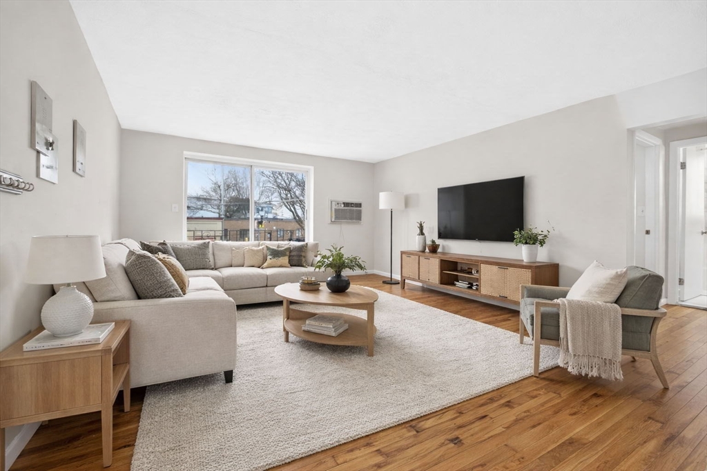 8 Kittredge # 10