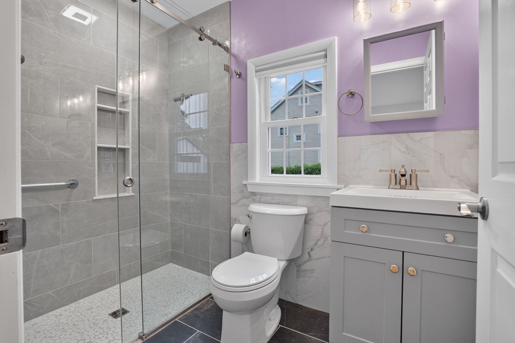 51 Metropolitan Ave
