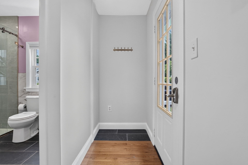 51 Metropolitan Ave
