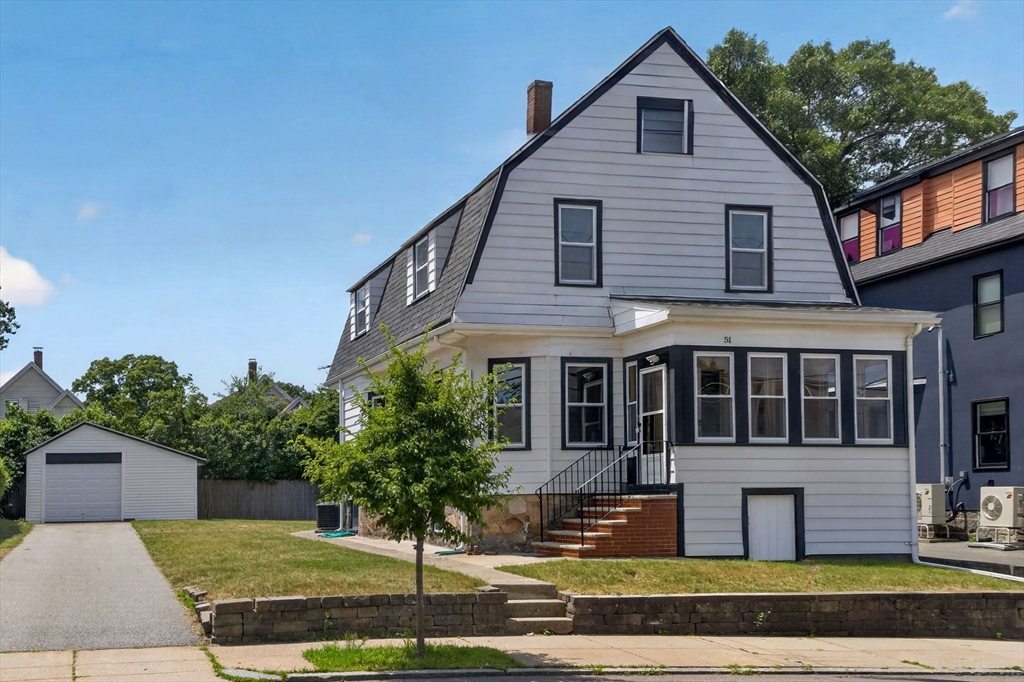51 Metropolitan Ave