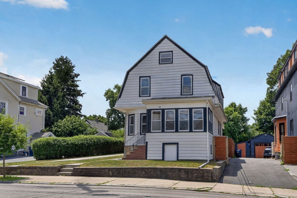 51 Metropolitan Ave