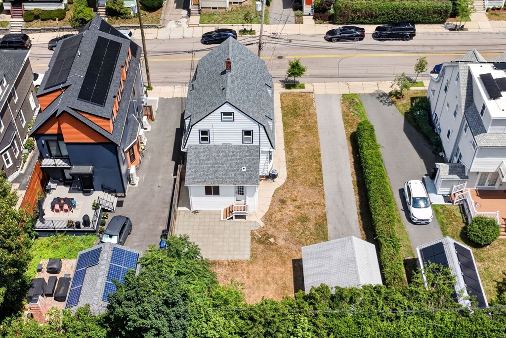 51 Metropolitan Ave
