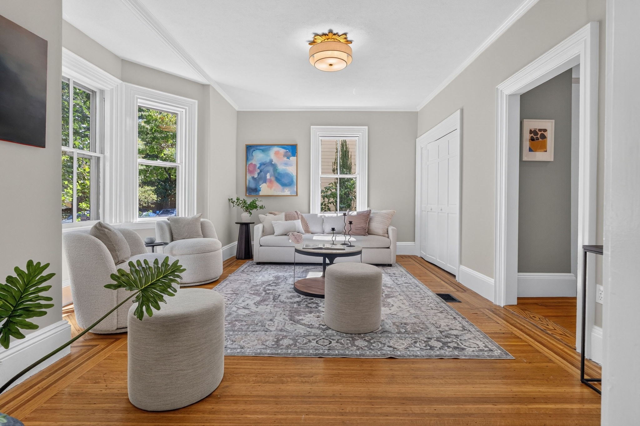 38 Holbrook St