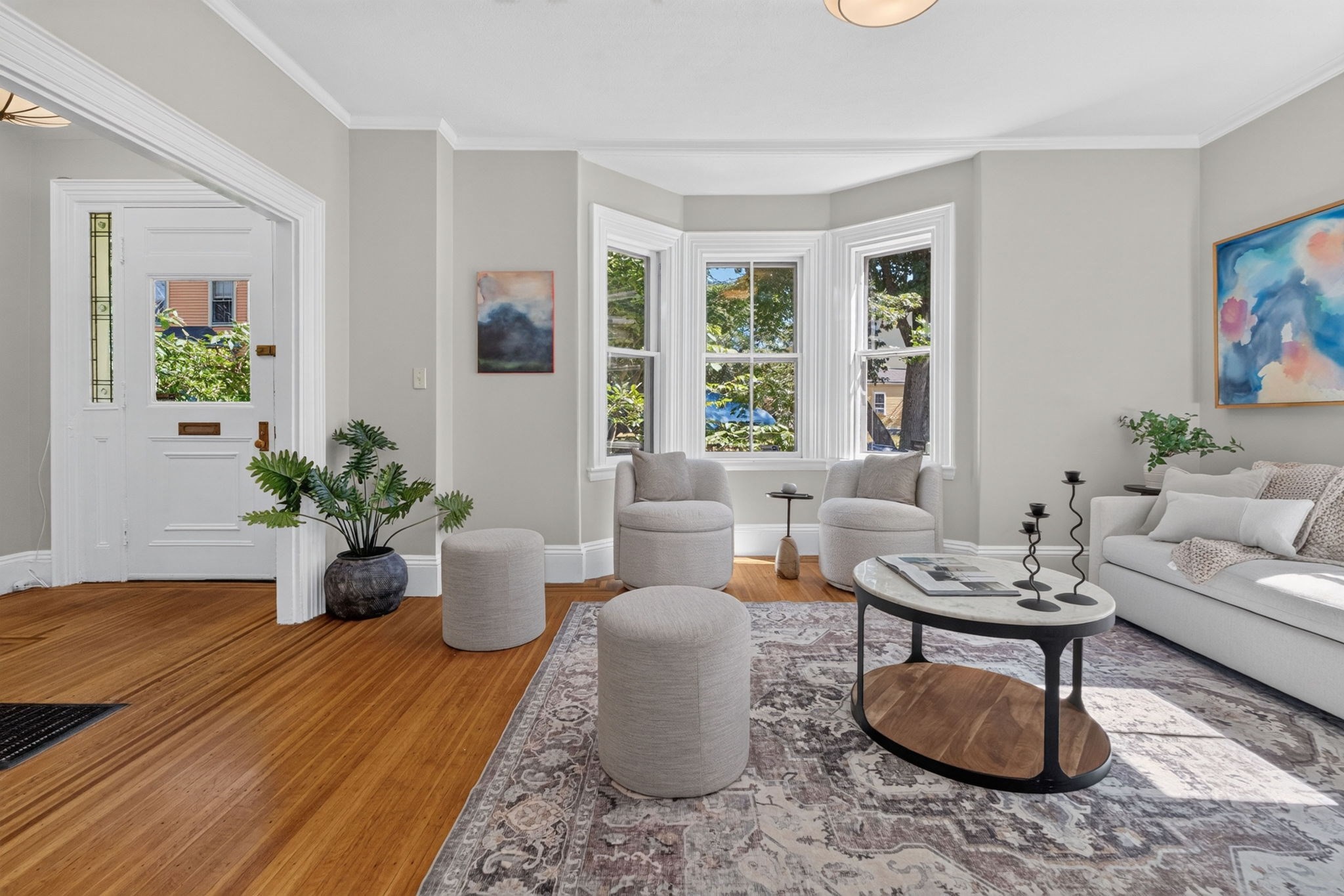 38 Holbrook St