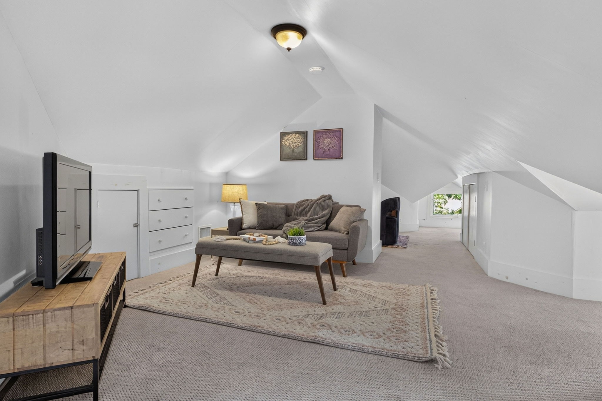 77 Spring Park Ave # 3