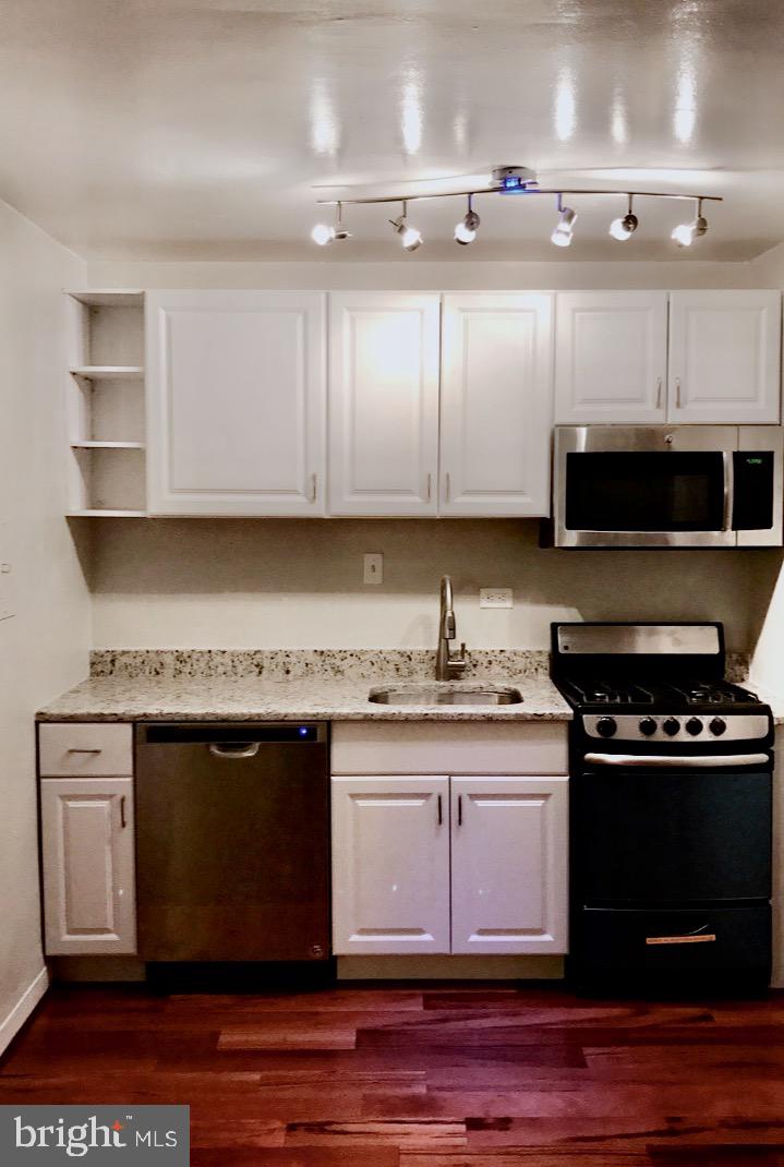 1420 N NW #213
