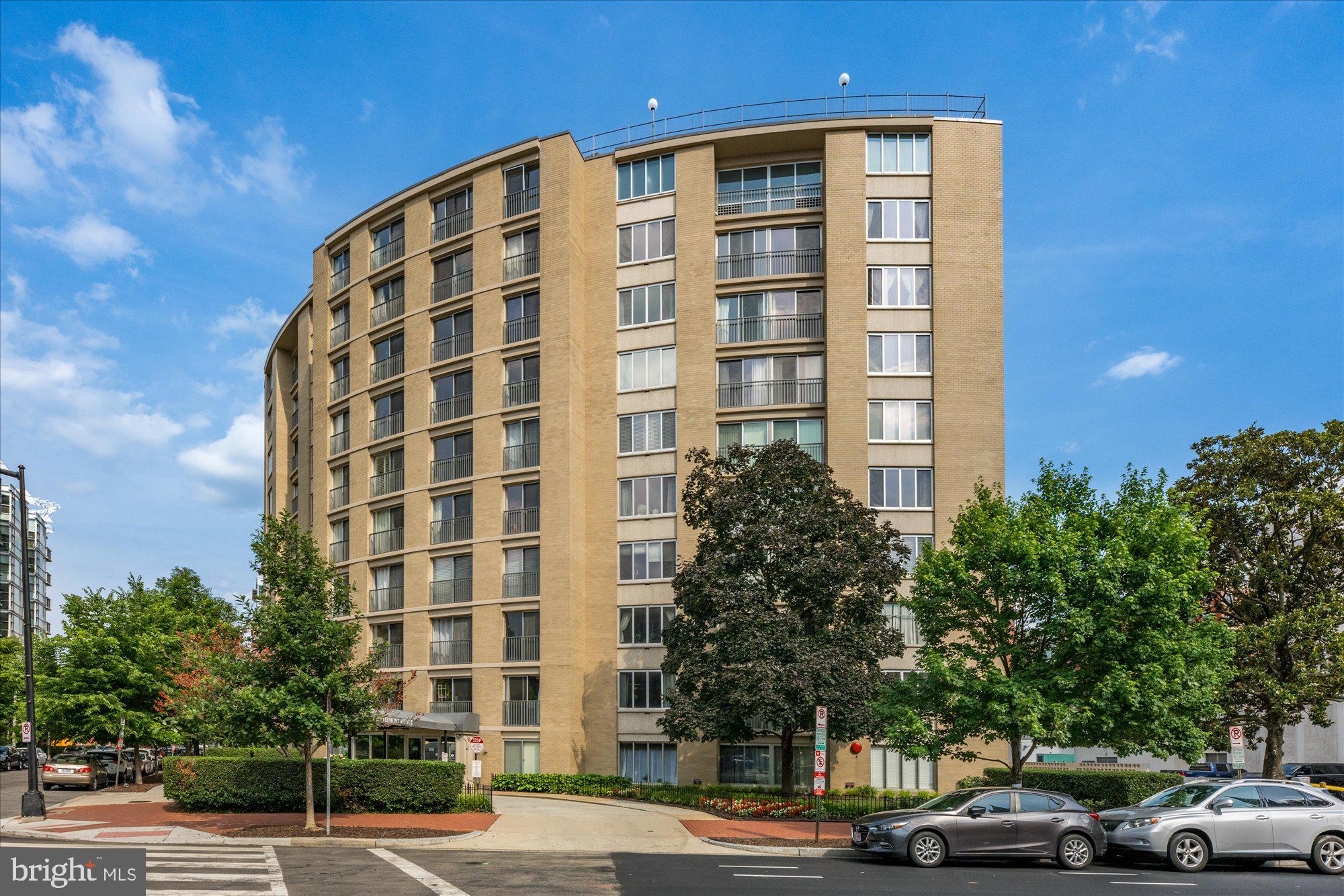 1239 Vermont Ave NW #1008