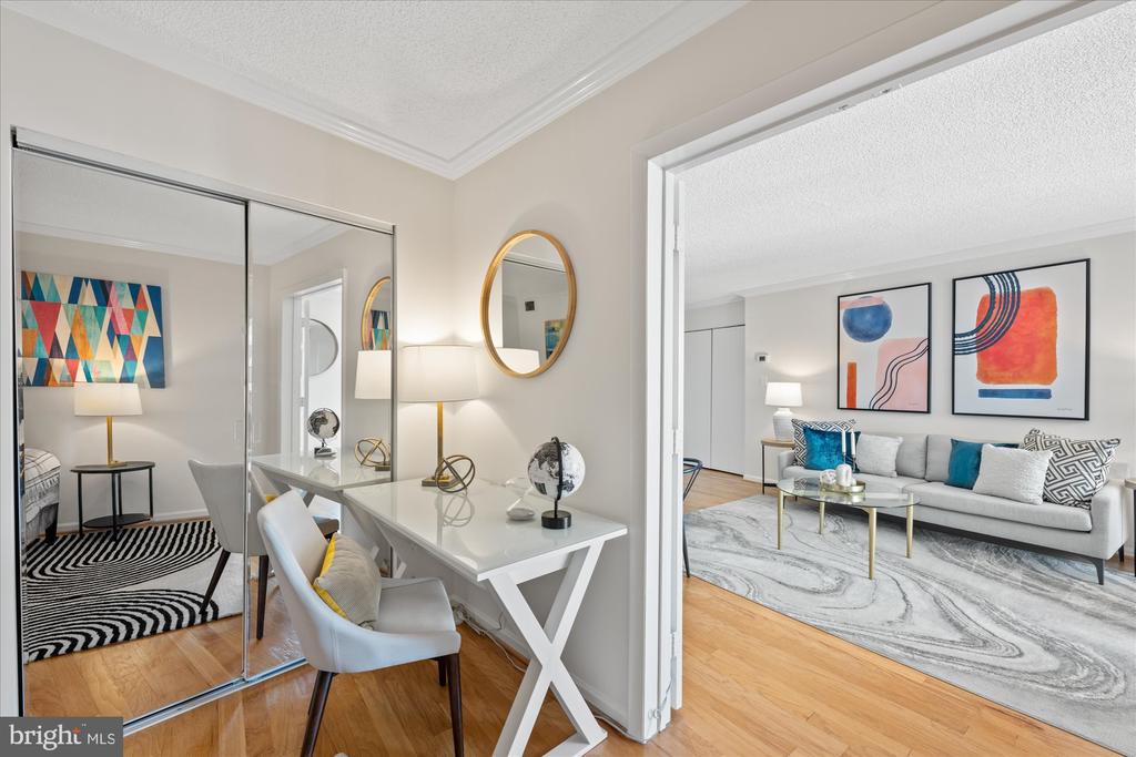 1239 Vermont Ave NW #1008