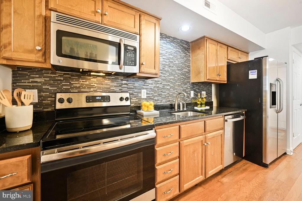 5414 1ST PL NW #402