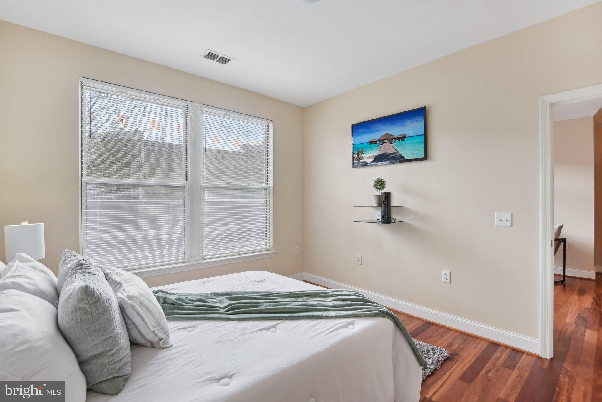 1391 PENNSYLVANIA AVENUE SE 249