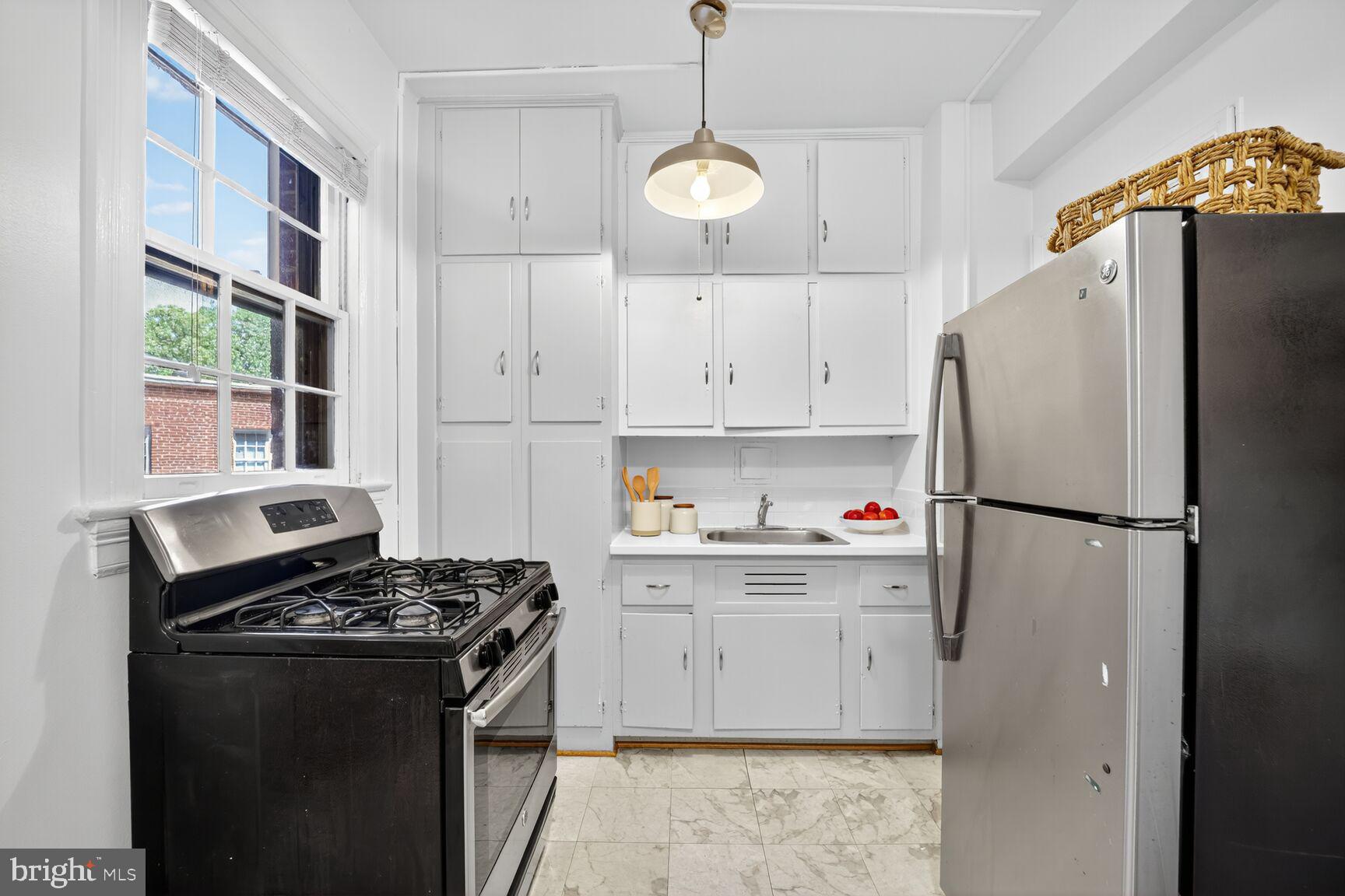2707 ADAMS MILL ROAD NW 303