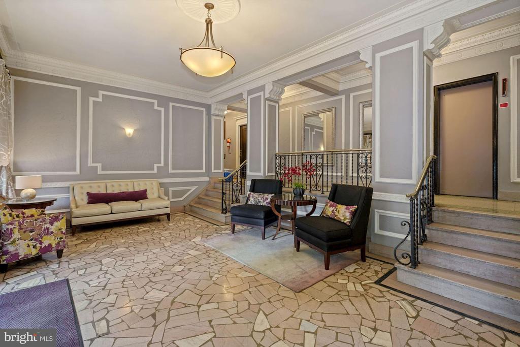 2707 ADAMS MILL ROAD NW 303