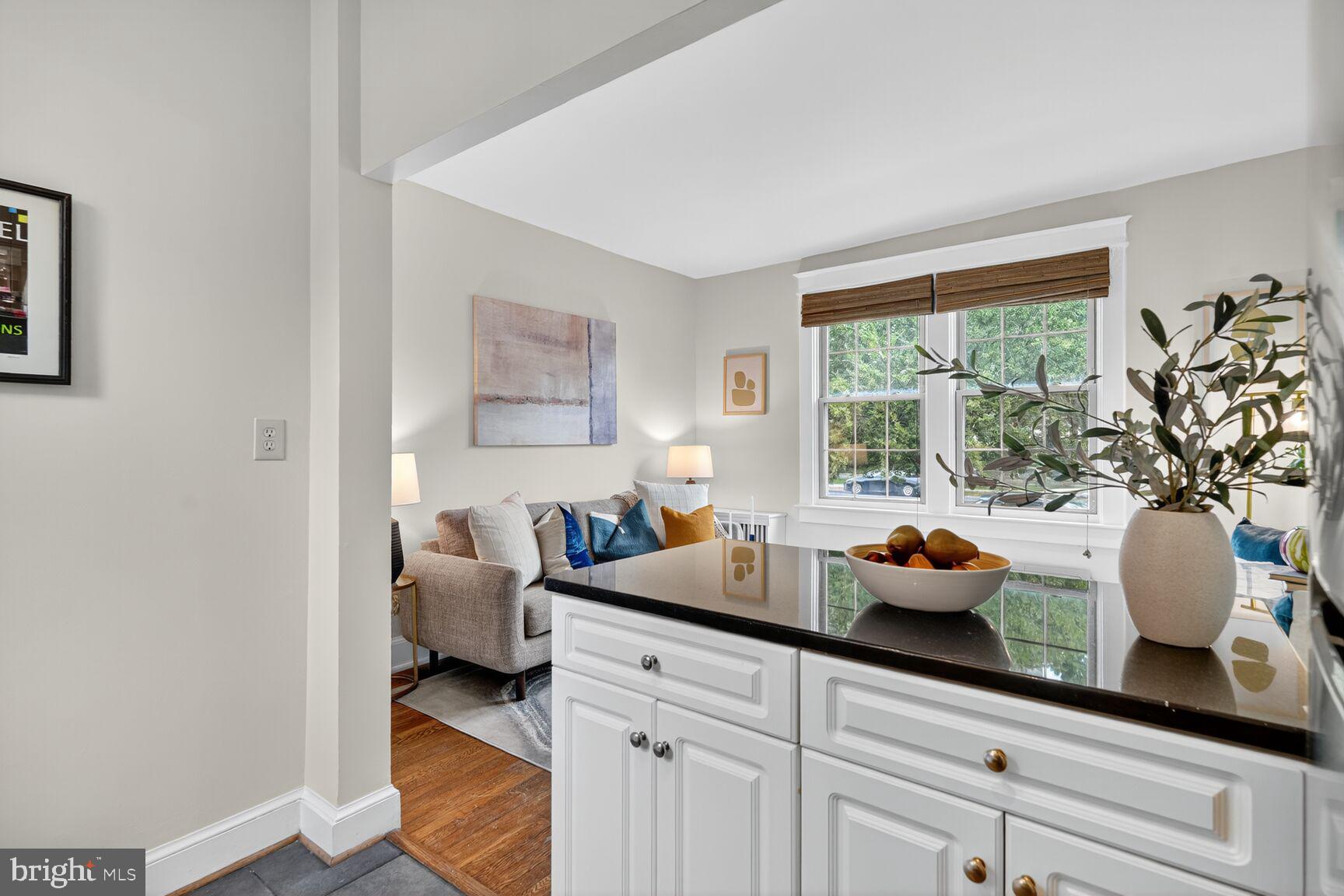 3026 WISCONSIN AVENUE NW 102