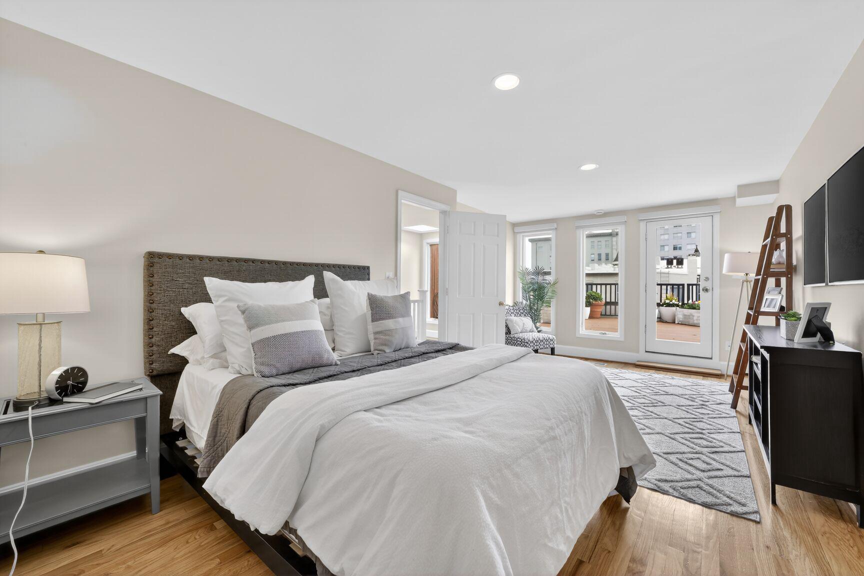 1415 21ST STREET NW PH-2D