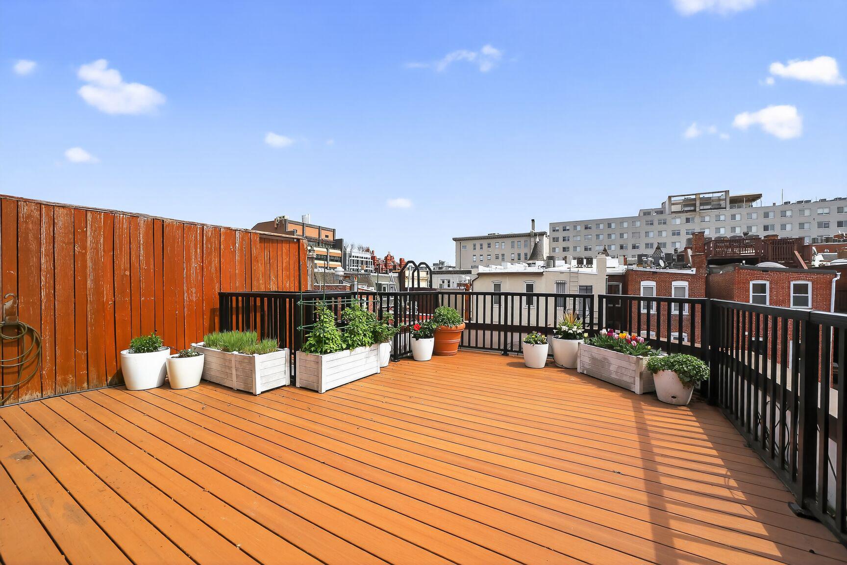 1415 21ST STREET NW PH-2D