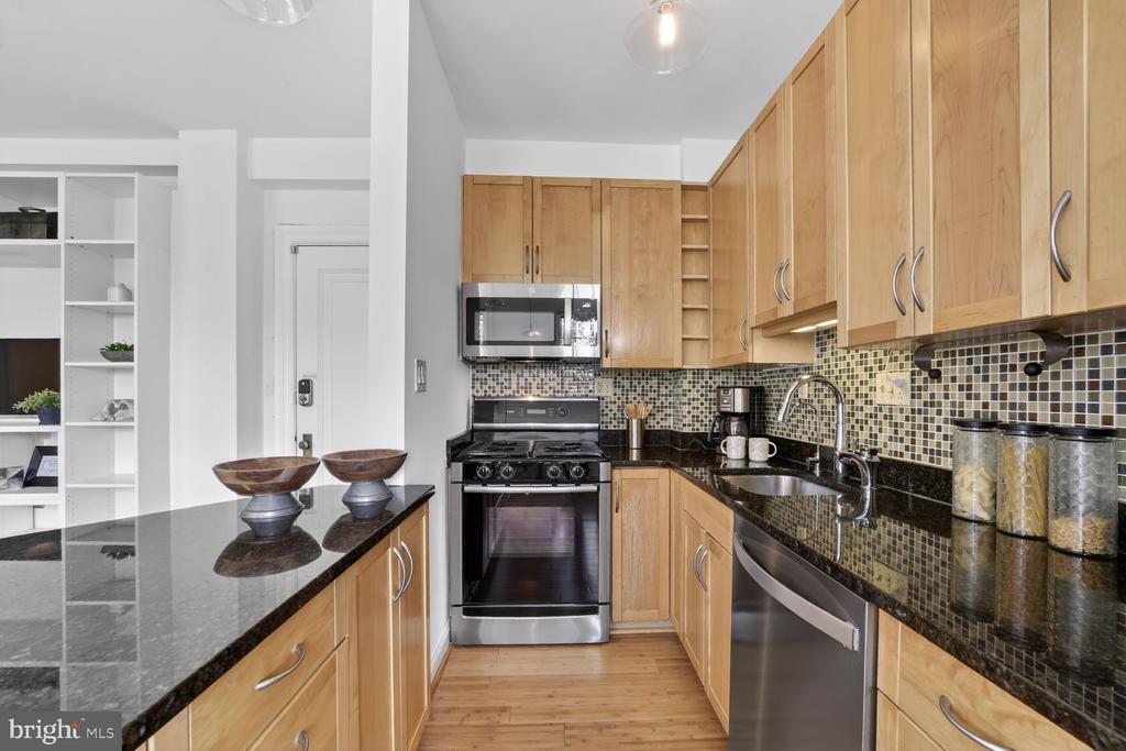 2707 ADAMS MILL ROAD NW