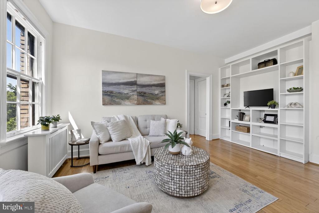2707 ADAMS MILL ROAD NW