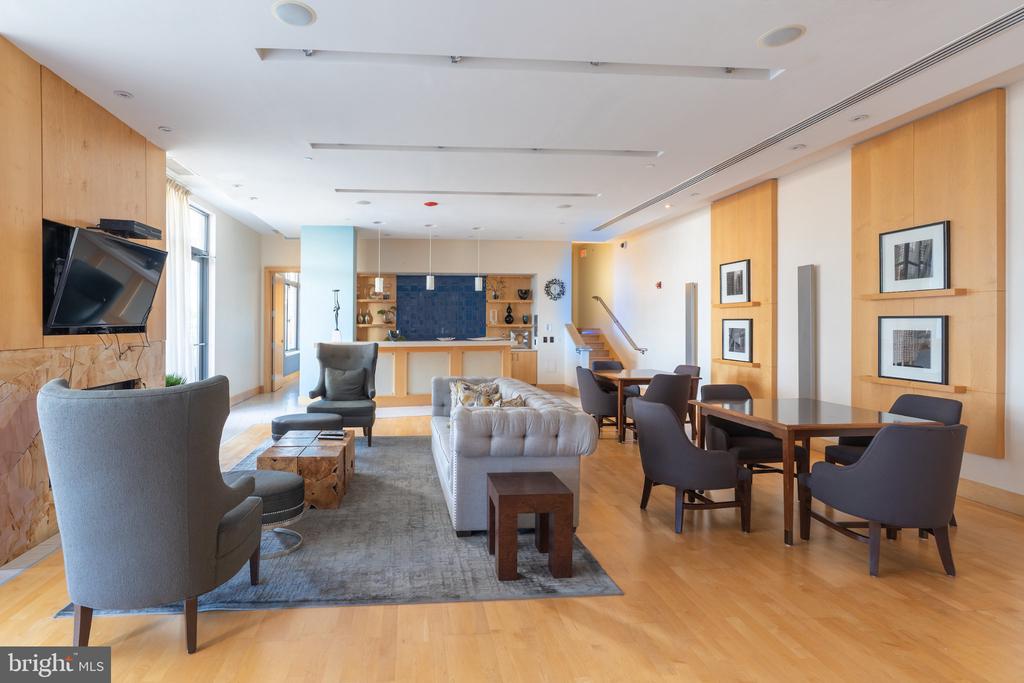 475 K STREET NW Unit: 615