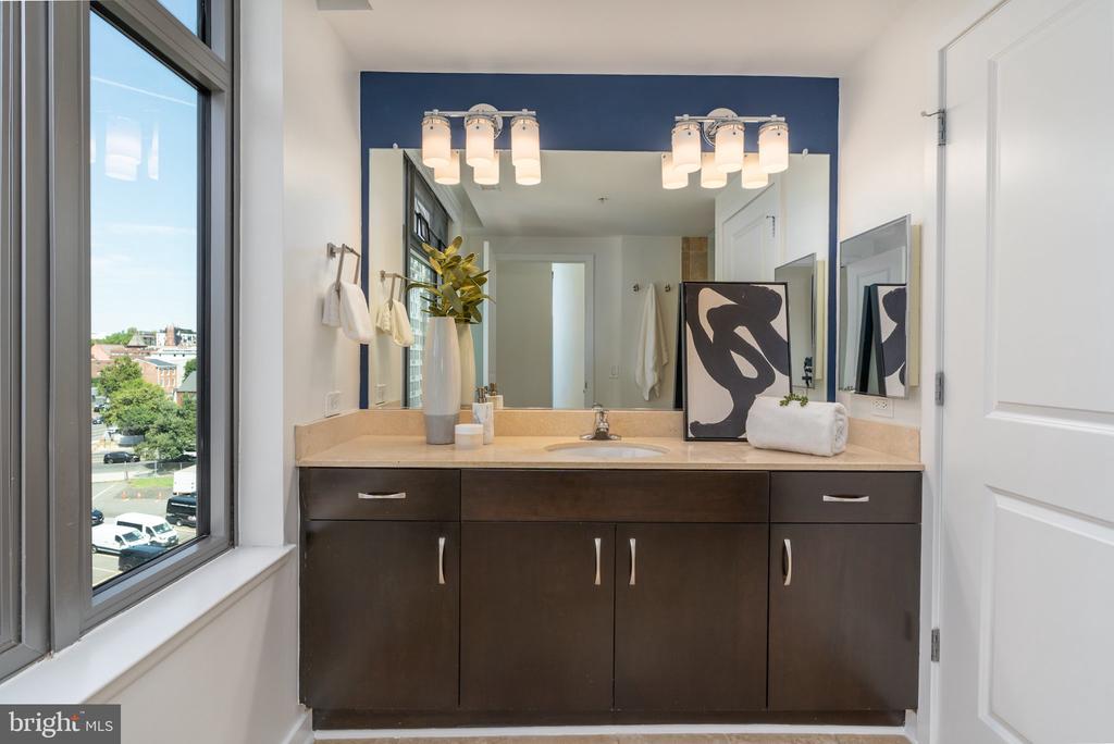 475 K STREET NW Unit: 615