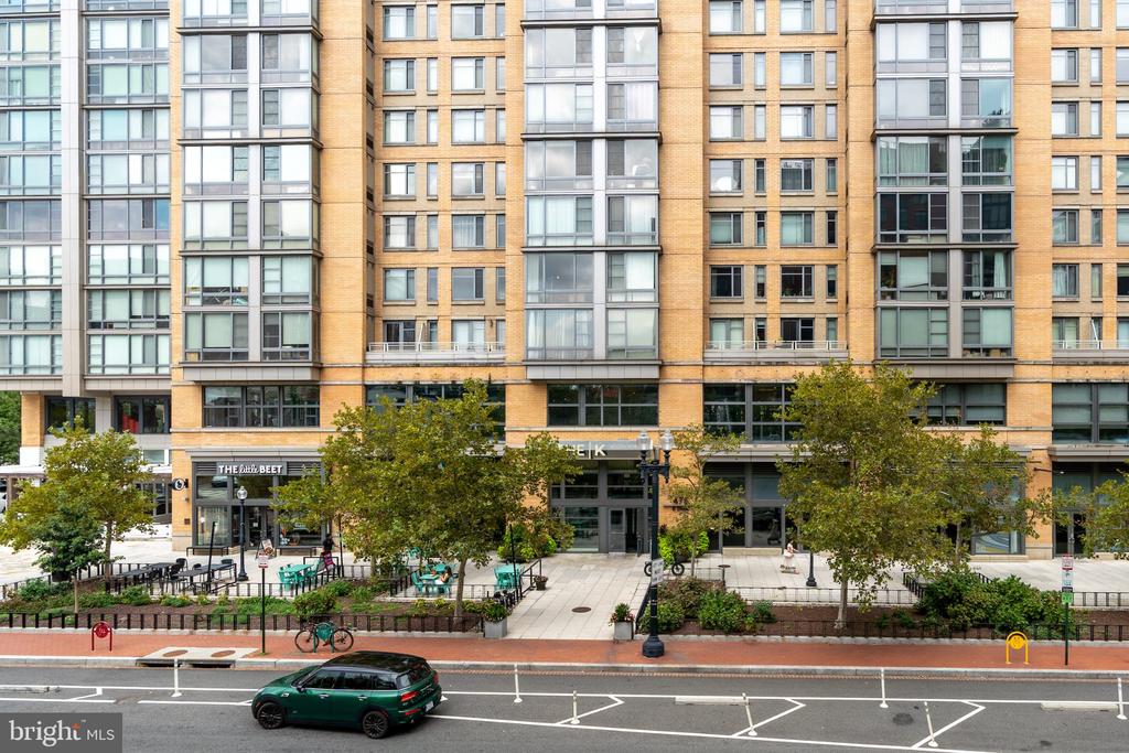 475 K STREET NW Unit: 615
