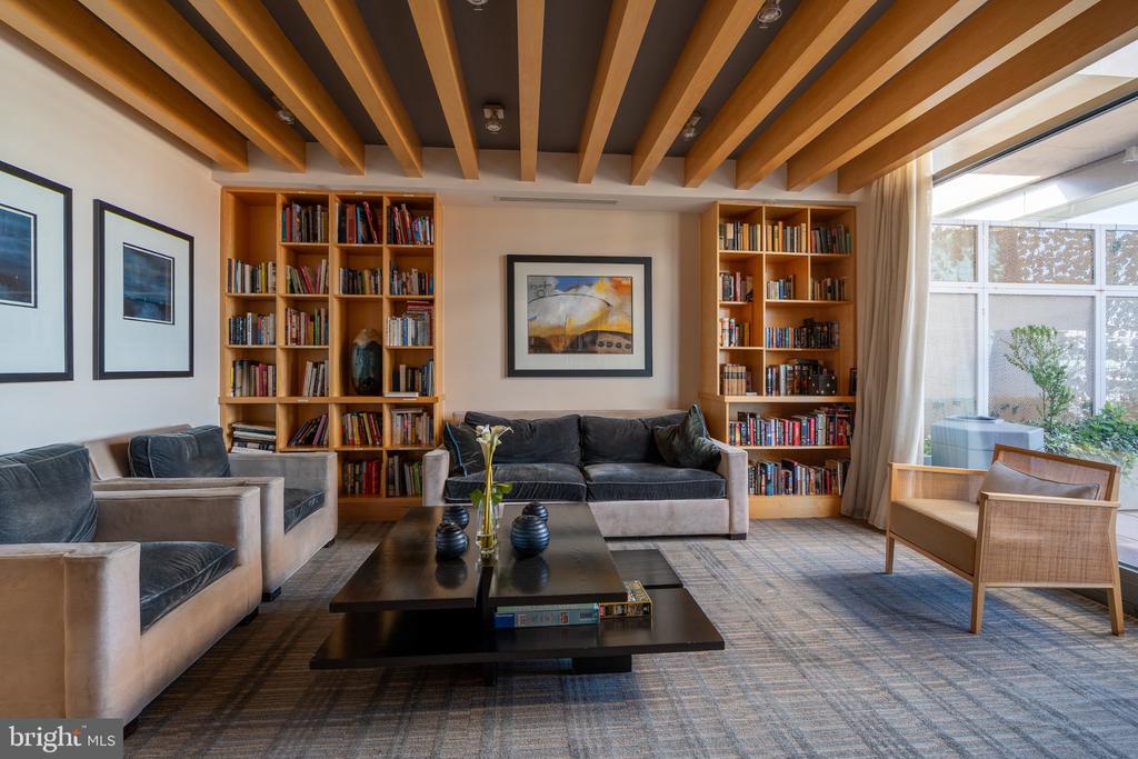 475 K STREET NW Unit: 615