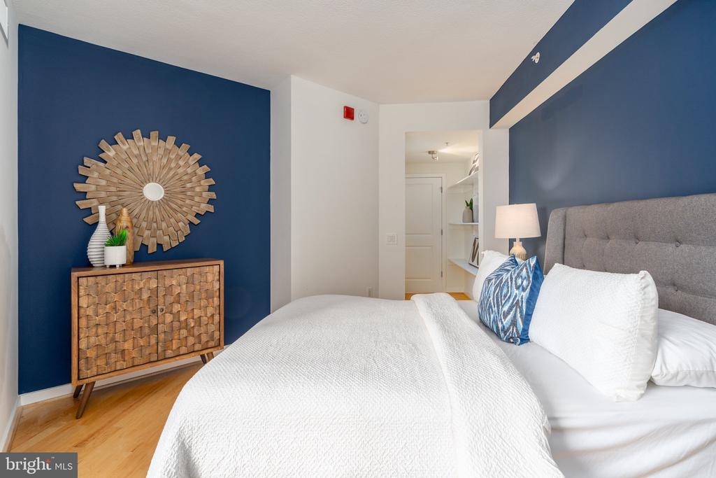 475 K STREET NW Unit: 615